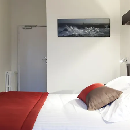 Hotel Logis Chateaubriand