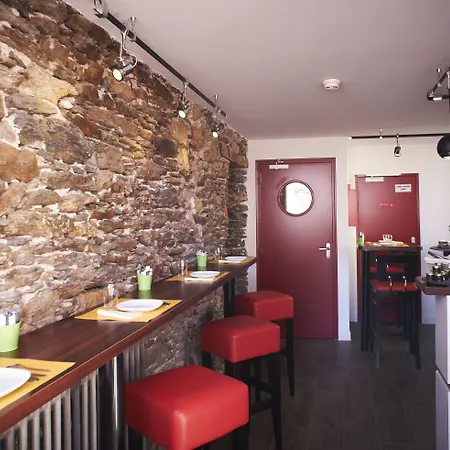 Szálloda Logis Chateaubriand 2*
