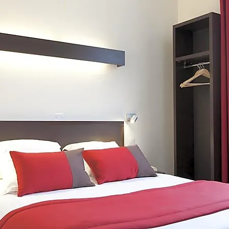 Hotel Logis Chateaubriand