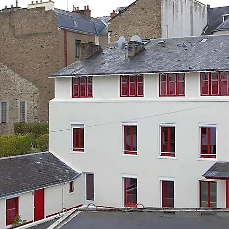 Logis Chateaubriand 2* Nantes