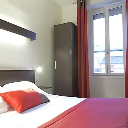 Hotel Logis Chateaubriand Nantes