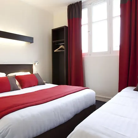Logis Chateaubriand 2*