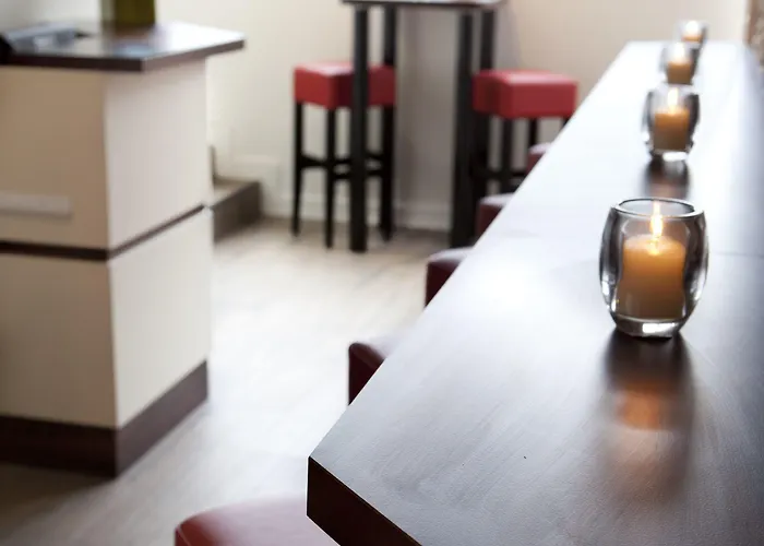 Hotel Logis Chateaubriand Nantes