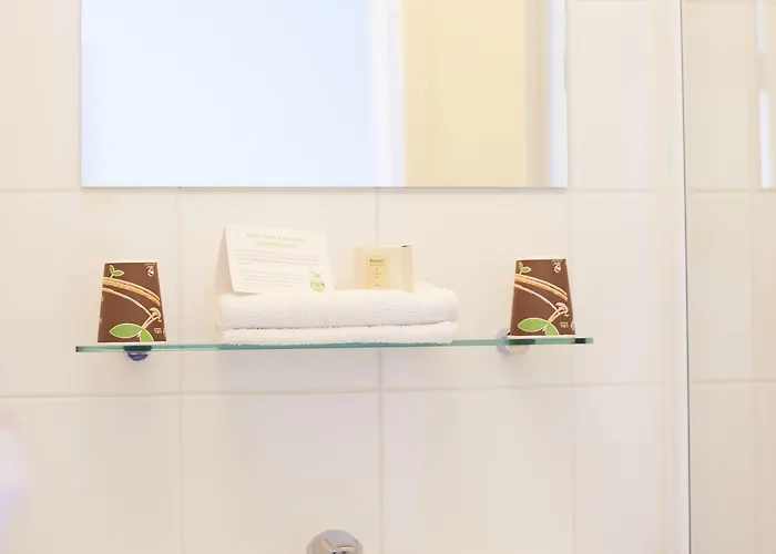 ロジ シャトーブリアン ホテル