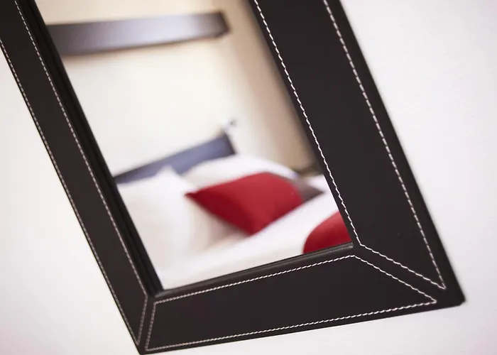 Hotel Logis Chateaubriand